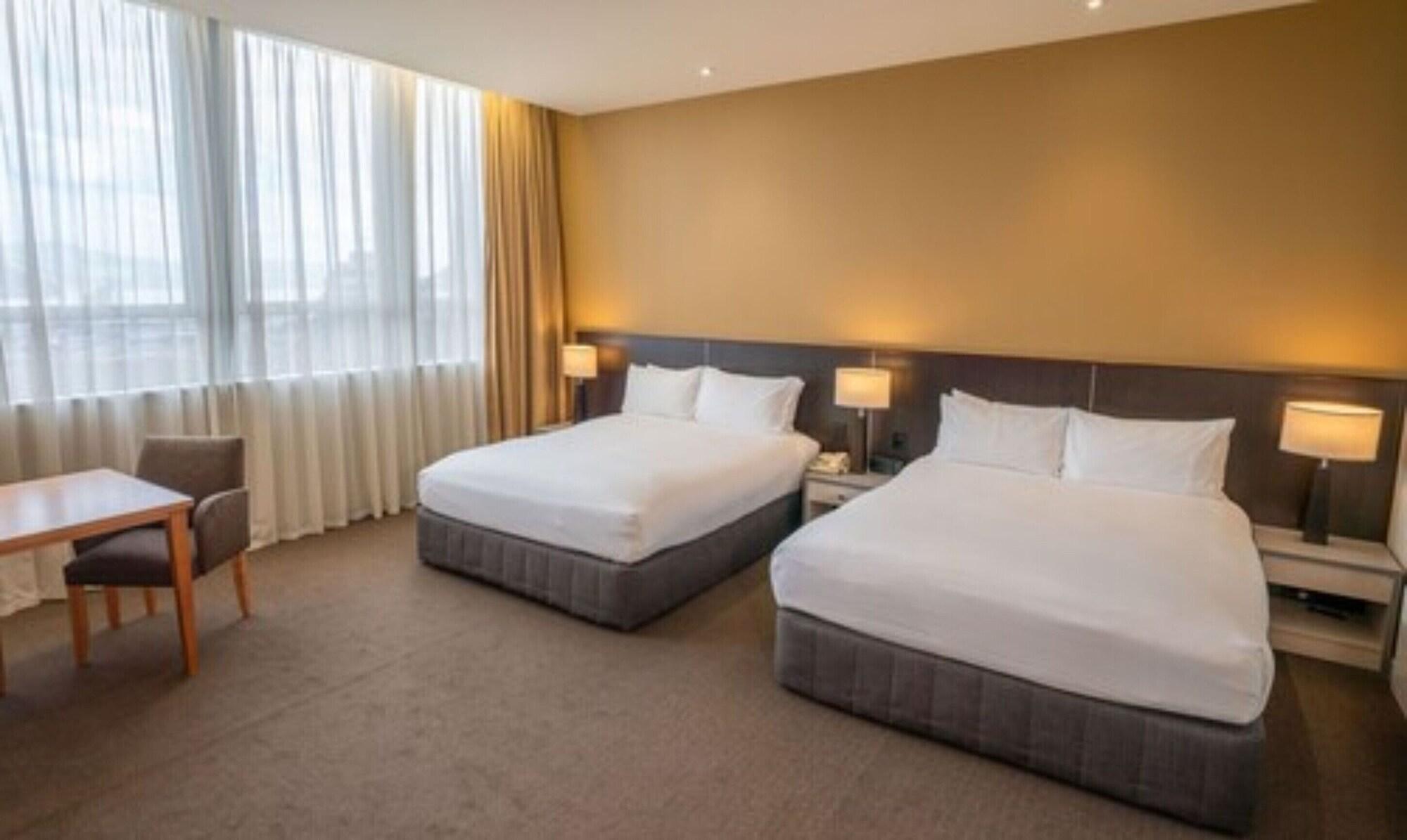 Scenic Hotel Dunedin City Екстер'єр фото