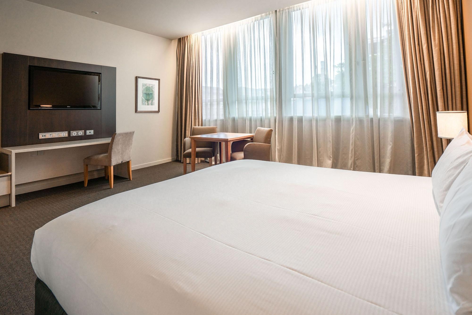 Scenic Hotel Dunedin City Екстер'єр фото