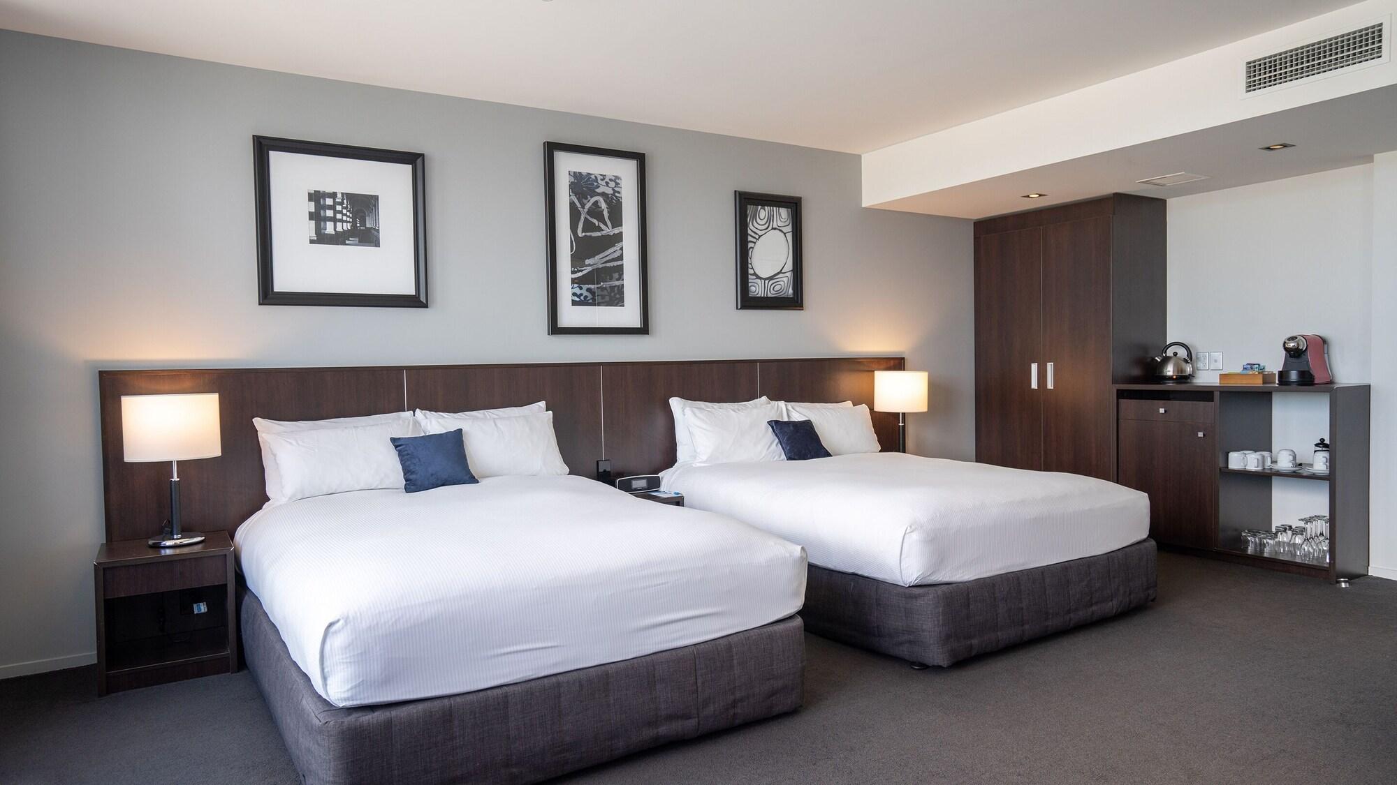 Scenic Hotel Dunedin City Екстер'єр фото