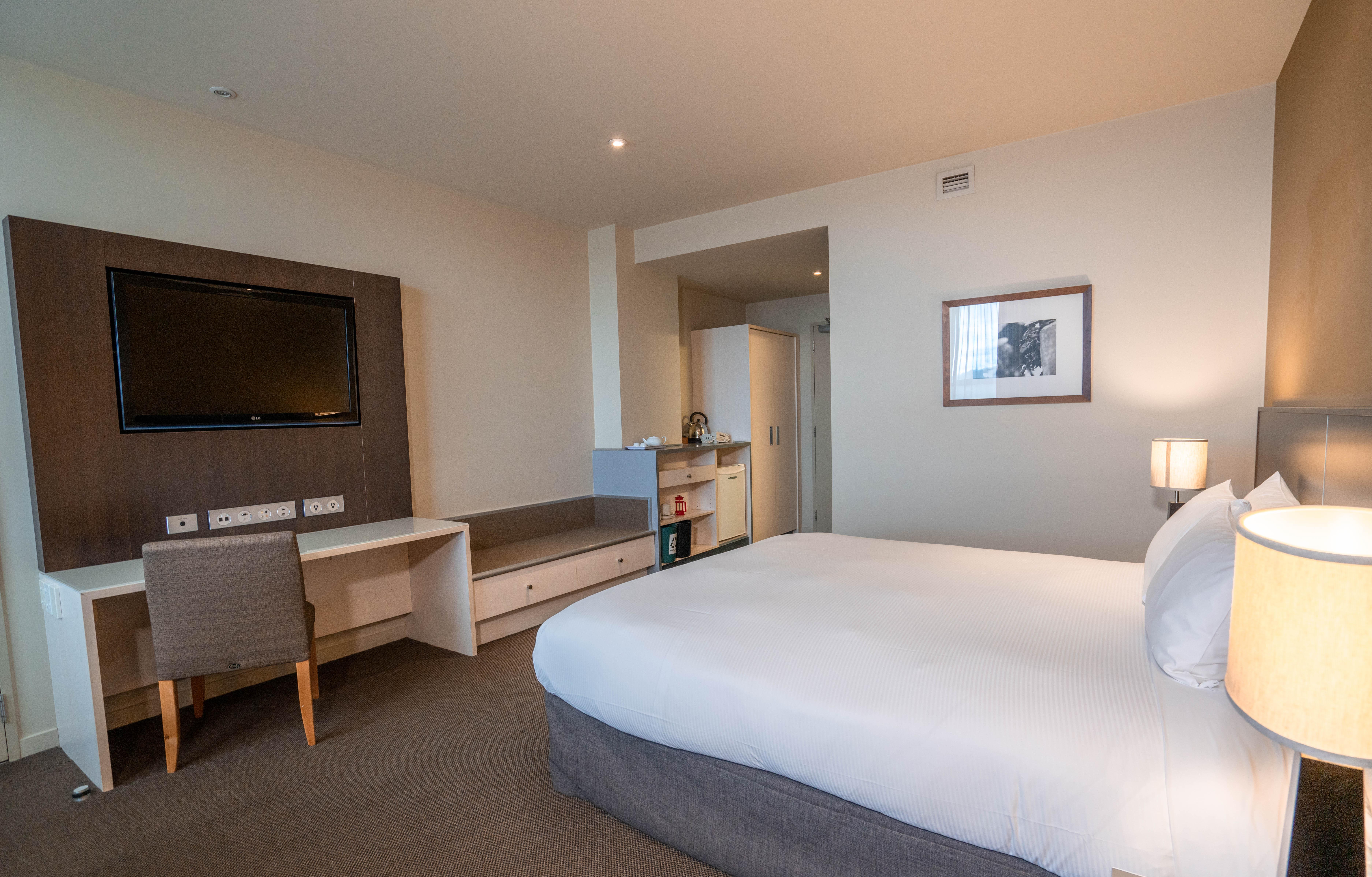 Scenic Hotel Dunedin City Екстер'єр фото