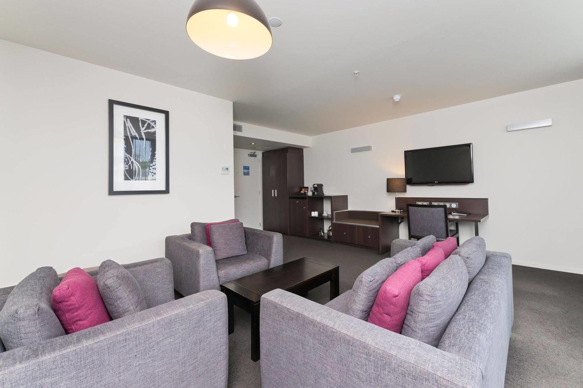 Scenic Hotel Dunedin City Екстер'єр фото